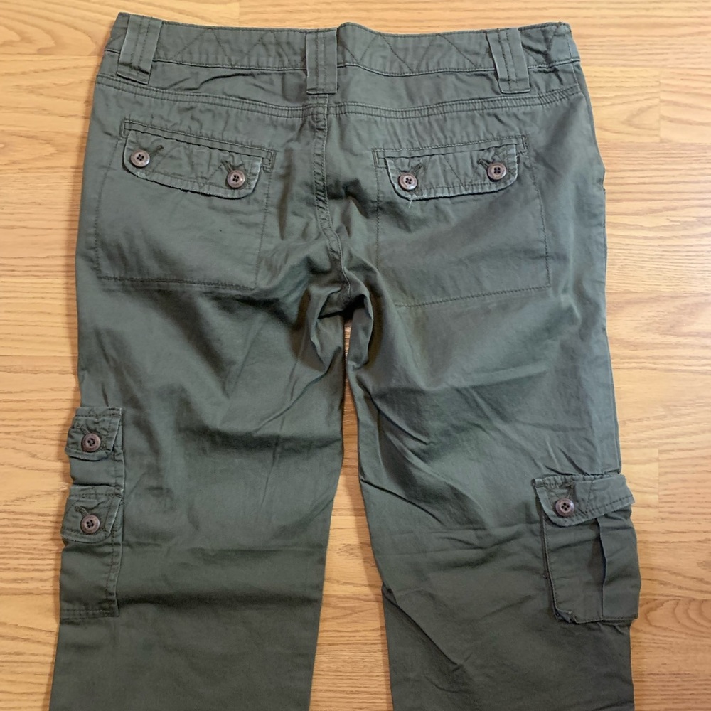 Muted Army Green Cargo Pants Gem